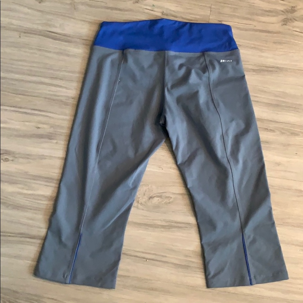 Nike Workout Pants - image 4